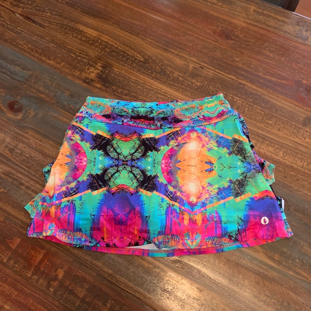 Dona Jo Shakira skirt, size 8-10